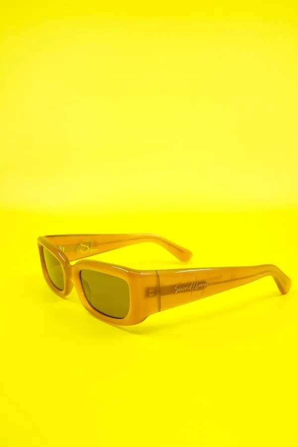 Amber Vega Sunglasses - Yellow