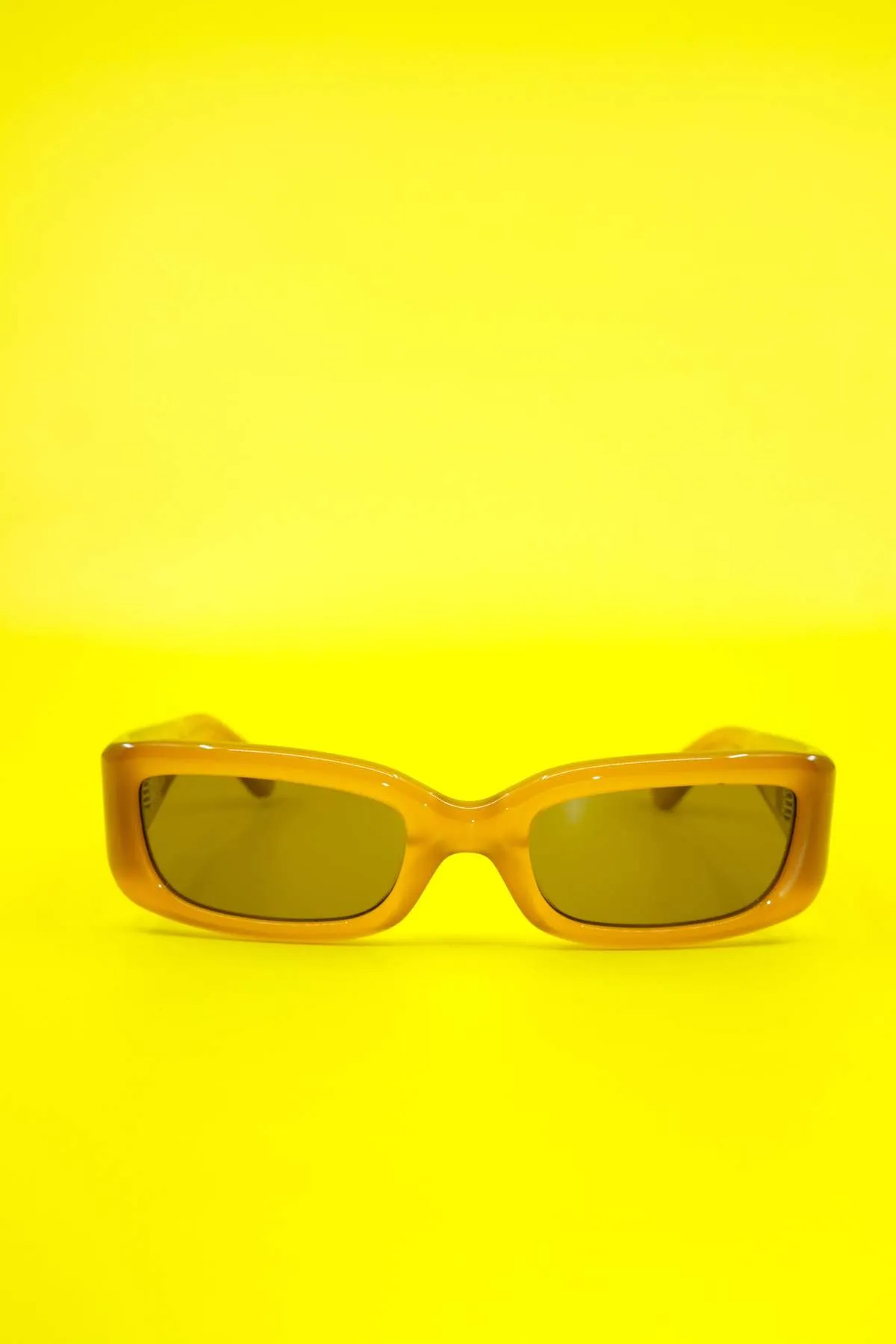 Amber Vega Sunglasses - Yellow