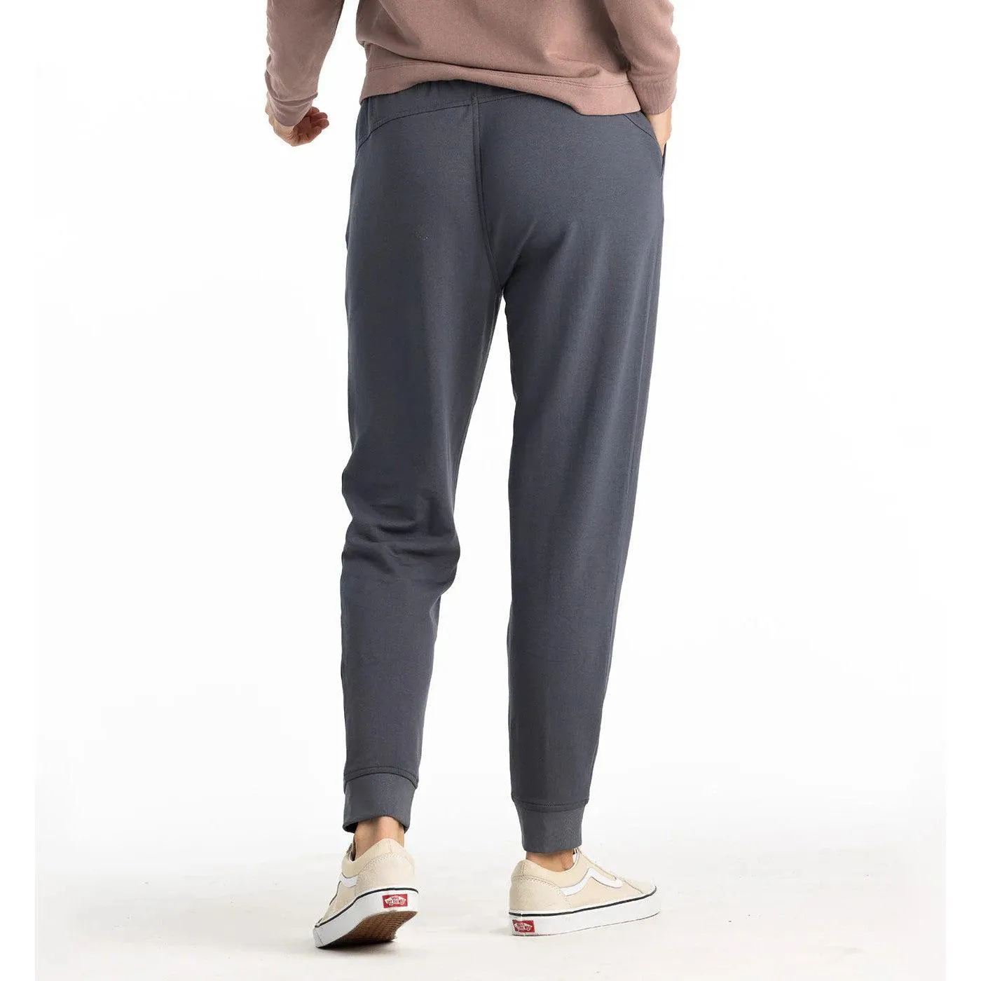 Free Fly Women's Bamboo Lightweight Fleece Jogger