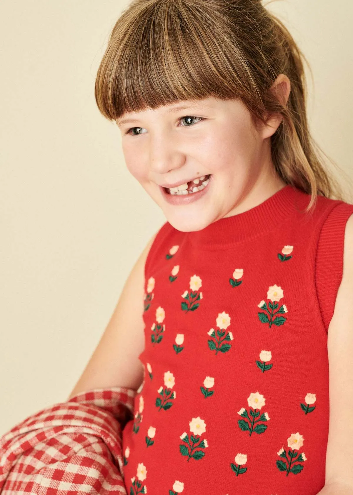 Kids Caramel NIGELLA VEST  - TOMATO