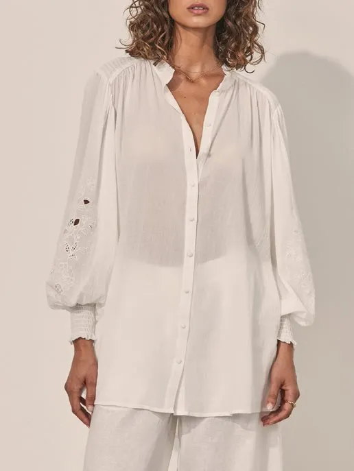 Kivari      KIVARI - Amber Embroidered Tunic (White)