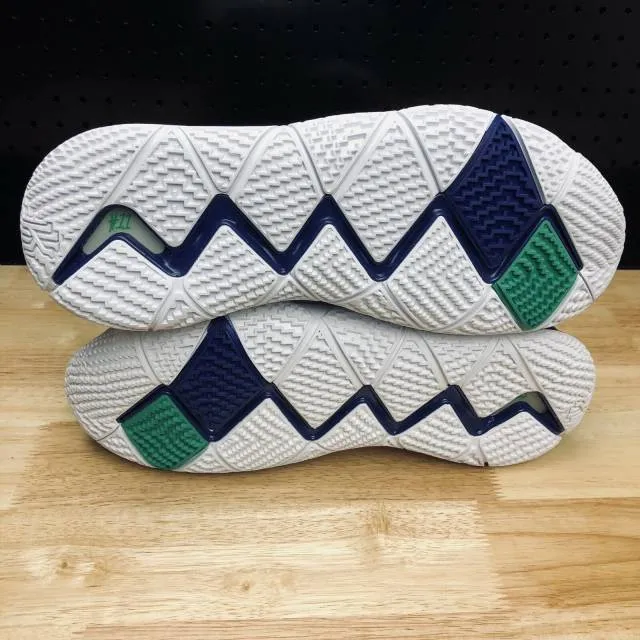 Nike kyrie 4 deep royal