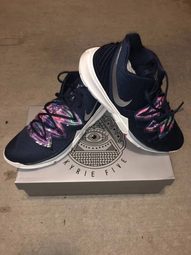 Nike kyrie 5 multicolor