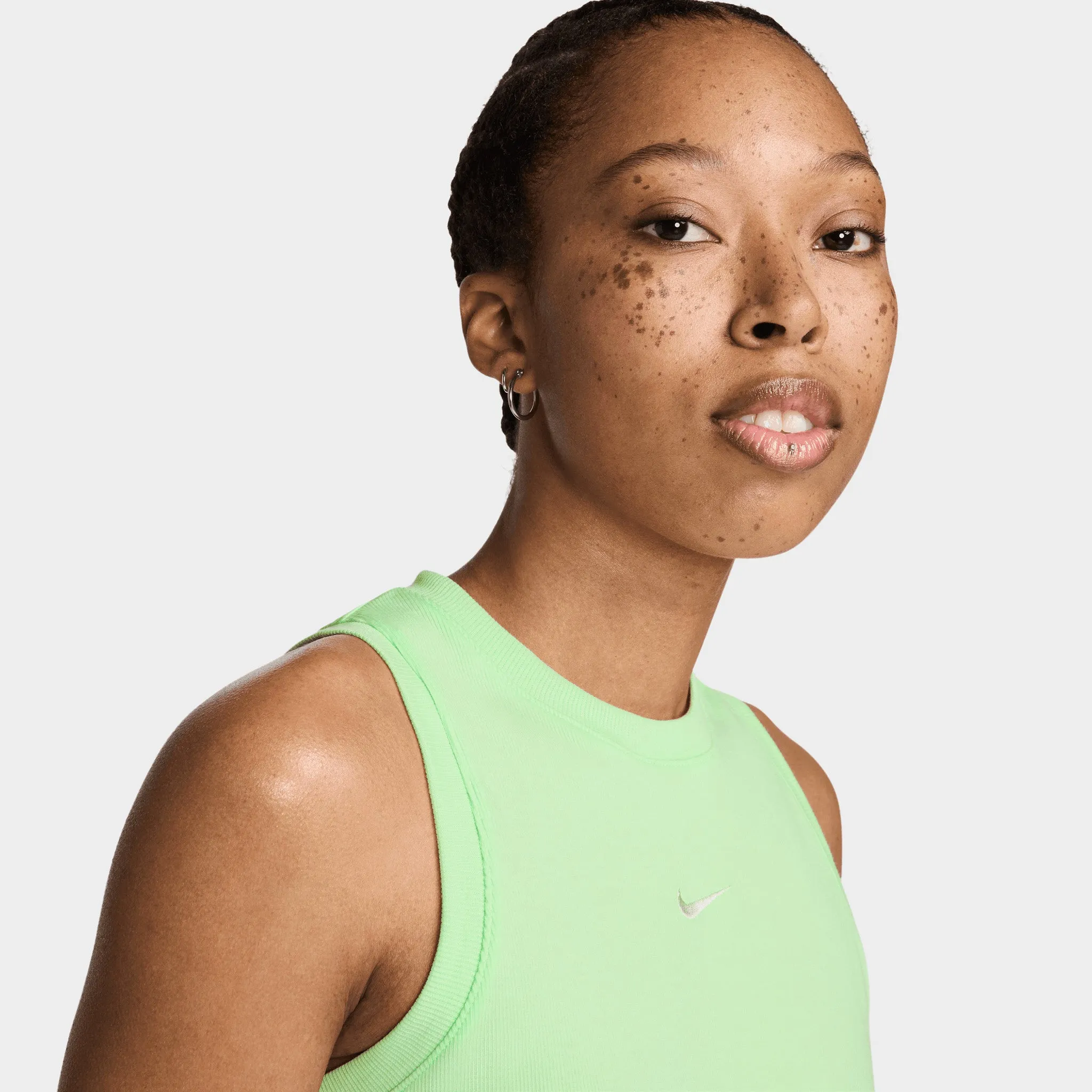 Nike Sportswear Women's Tight Cropped Mini-Rib Tank Vapor Green / Sail