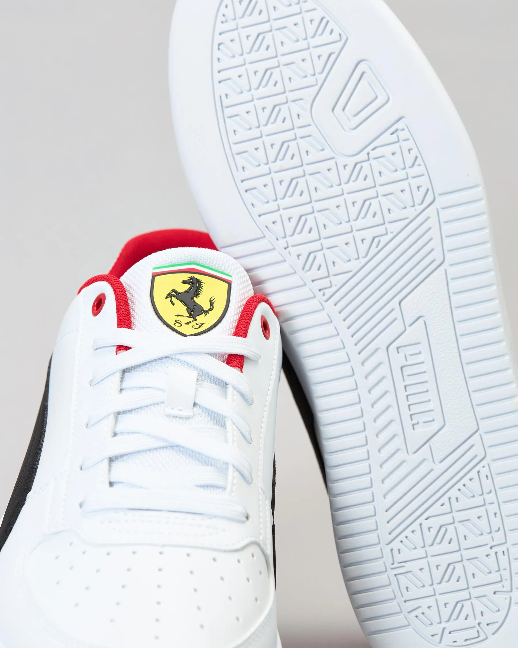 Puma Ferrari Caven 2.0