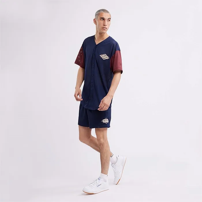 Reebok Classic Signature Short | Shorts | Stirling Sports