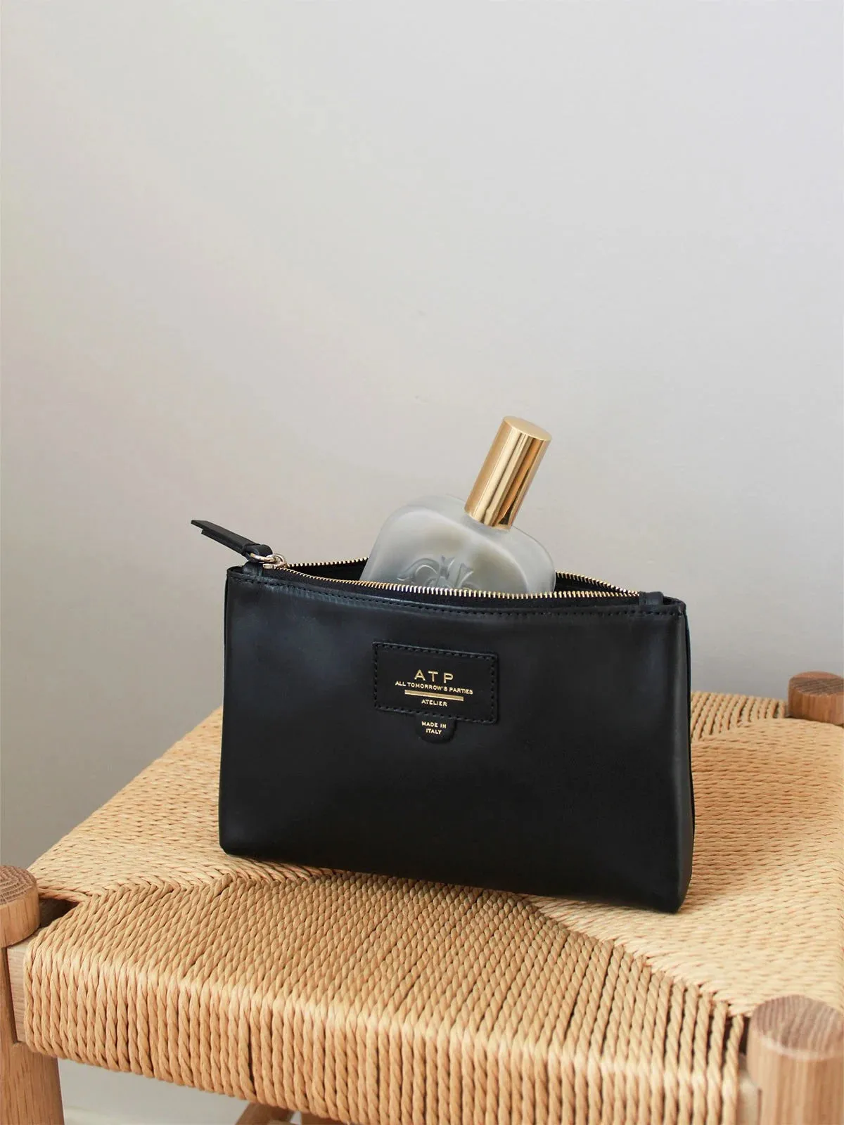 Solaio Hazelnut Leather Beauty Bag