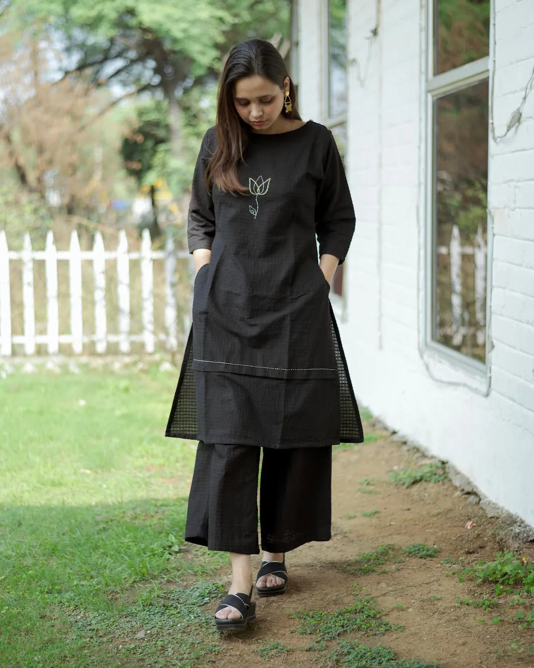 Surmayee lotus Tunic set