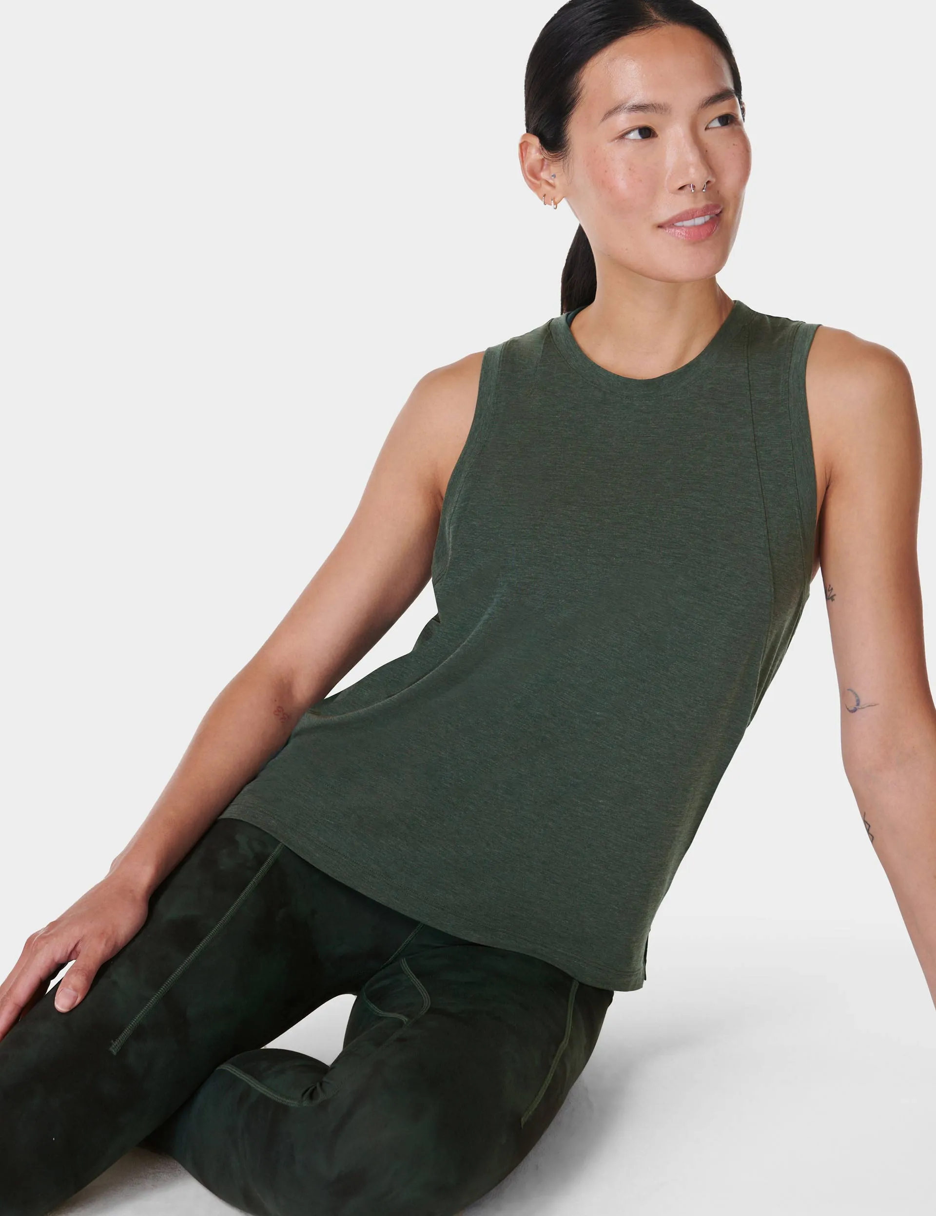 Sweaty Betty Soft Flow Studio Vest - Trek Green