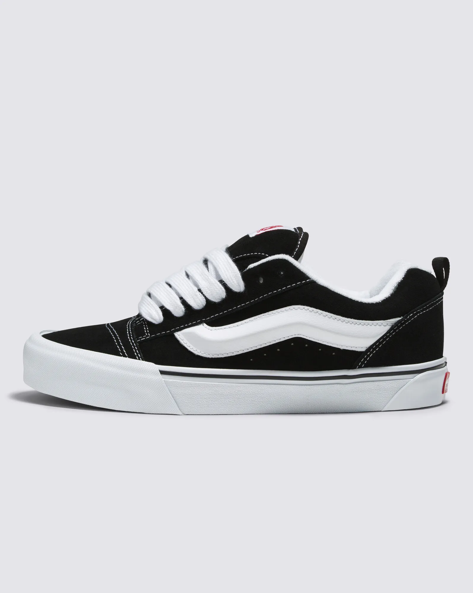 VANS - Men - KNU Skool - Black/White