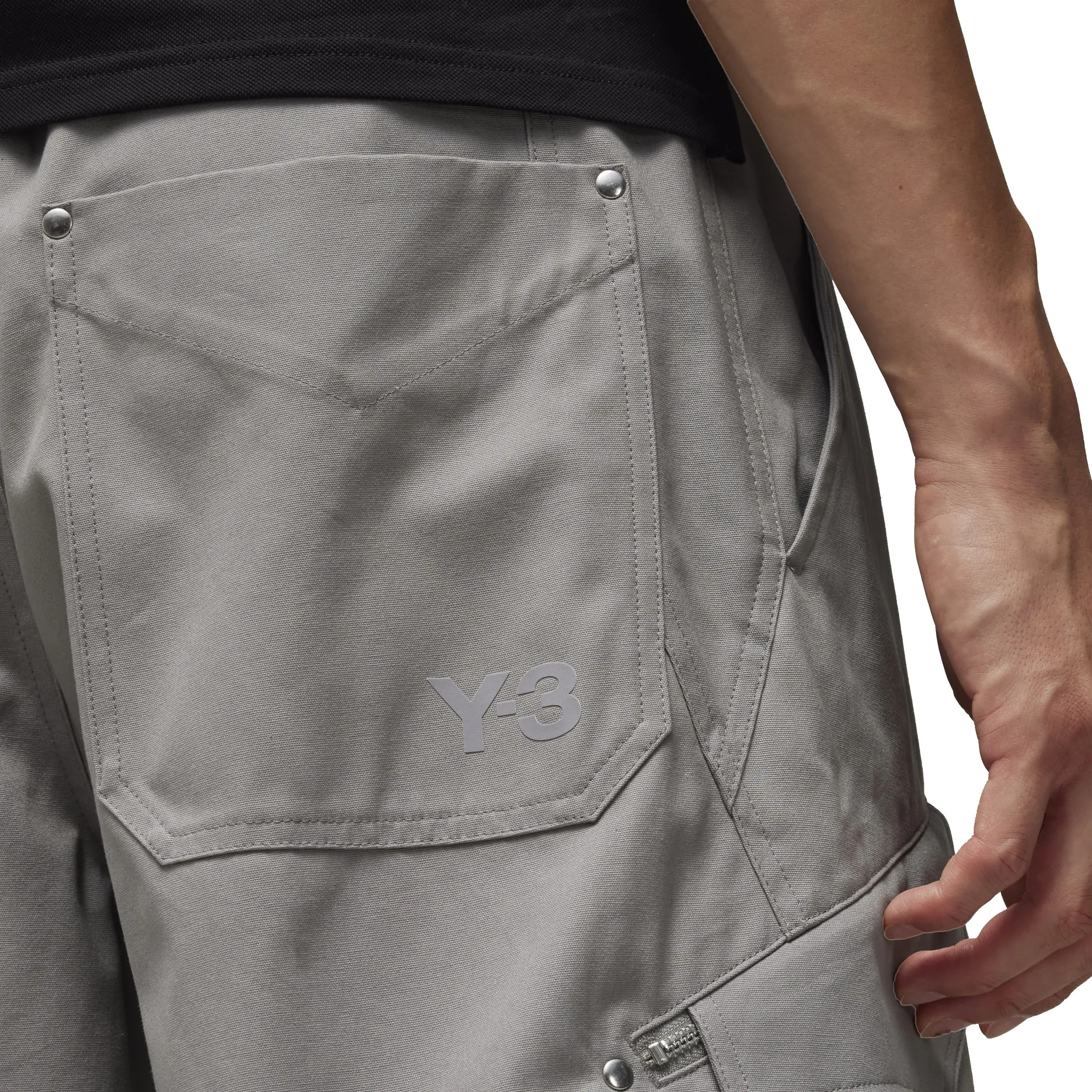 Y-3 WORKWEAR SHORTS (MEN)