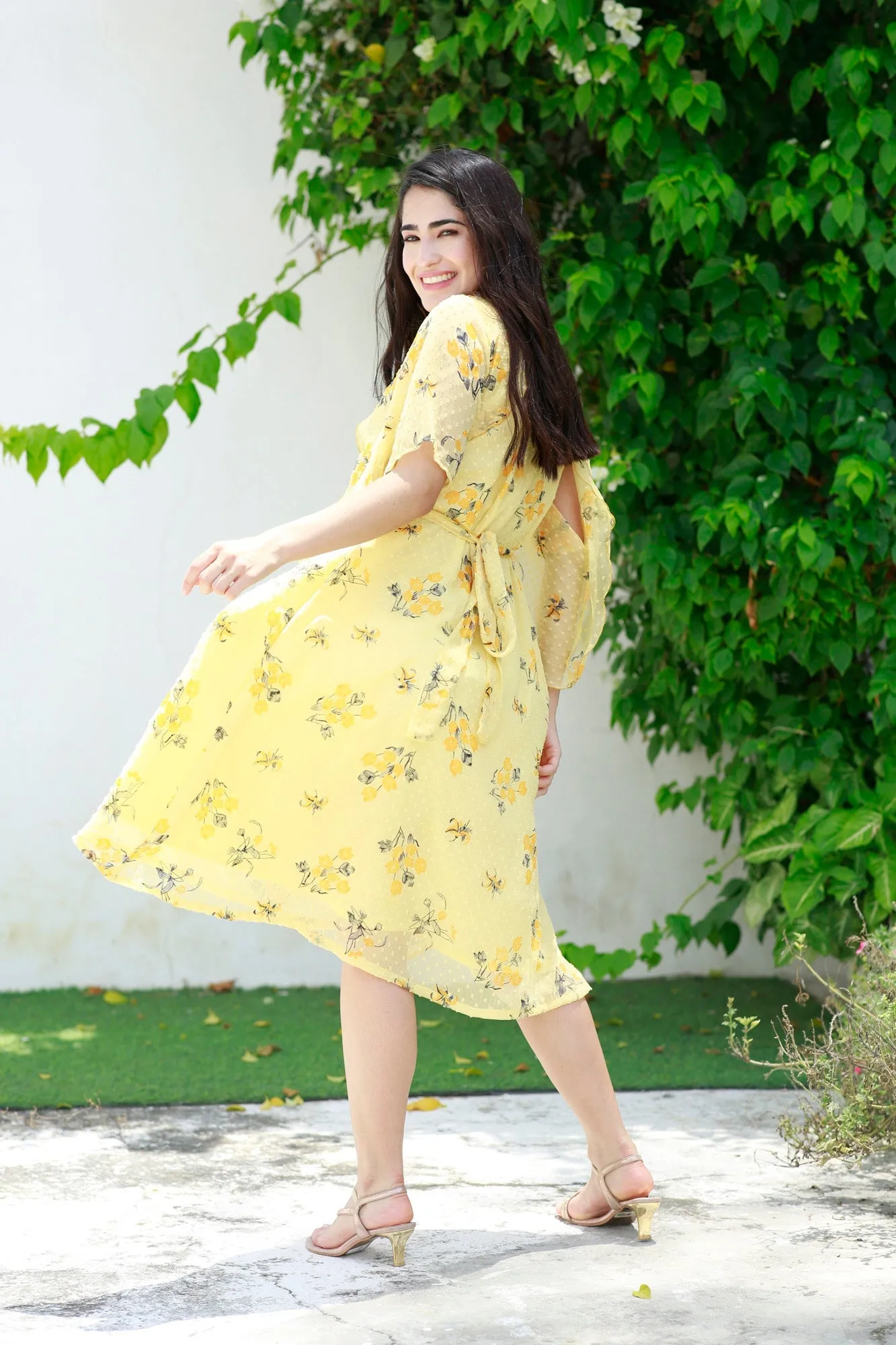 Yellowish Cream Blossom Maternity & Nursing Dress